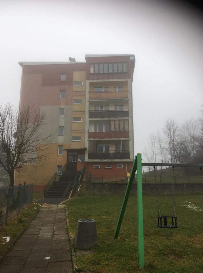 Апартаменты Mieszkanie "Panorama" Крыница-Здруй Экстерьер фото
